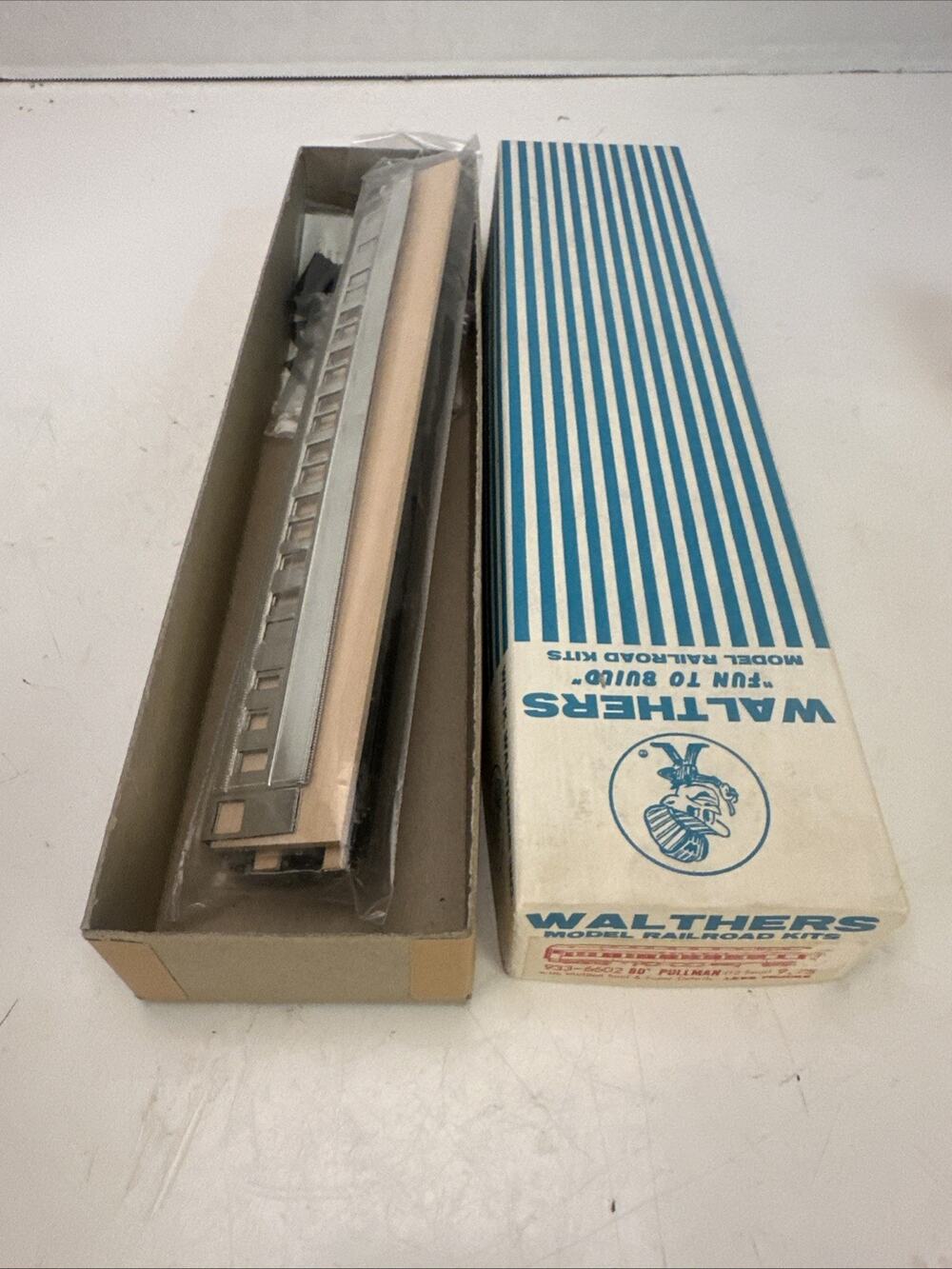 Vintage Walthers HO Scale 80' Pullman Car Model Train Kit 933-6602 Unstarted